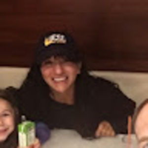 Meet your Posher, Victoria